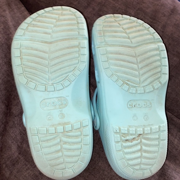 Blue crocs - Picture 3 of 3